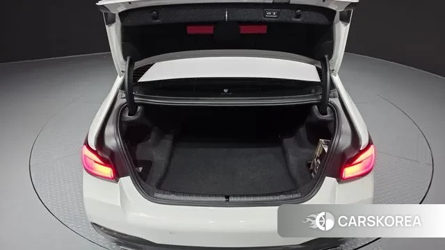 BMW 5 Series (G30) id 3360991 из Кореи 11