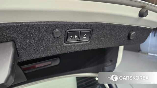 Hyundai The New Grandeur IG Hybrid id 4608886 из Кореи 11
