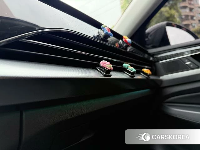 Volkswagen Passat id 4259029 из Китая 11