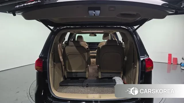 Kia All New Carnival id 3345436 из Кореи 11