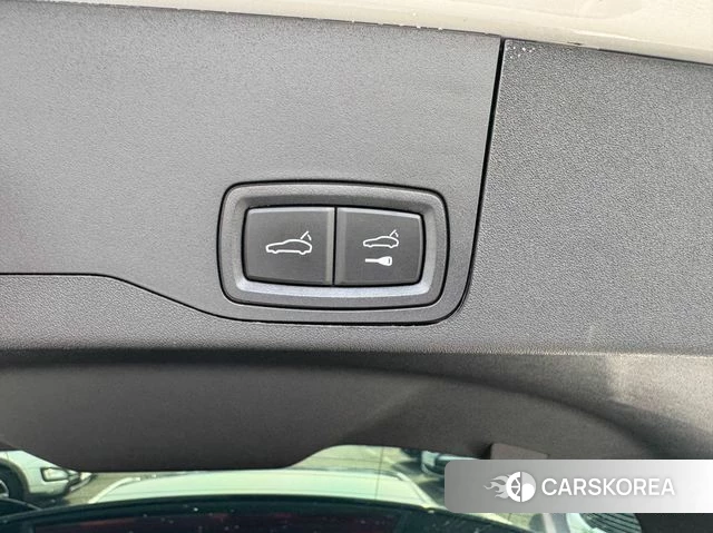 Porsche Taycan id 3883010 из Кореи 11