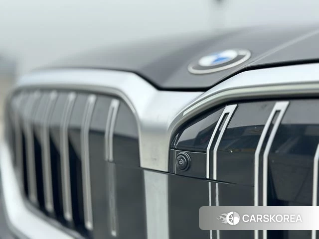 BMW 5 series id 4277557 из Китая 11