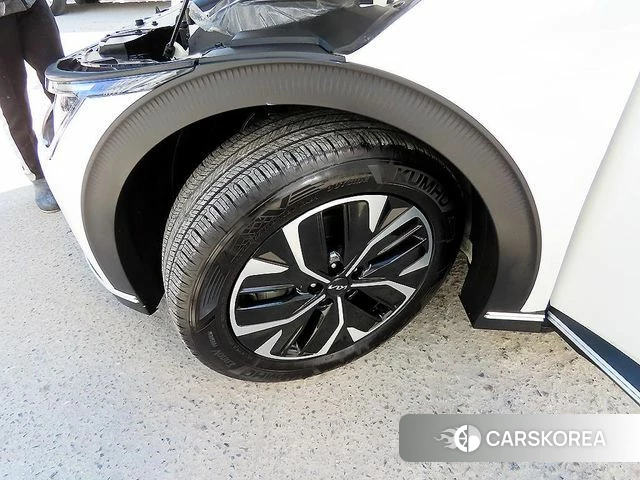 Kia EV6 id 3910657 из Кореи 11