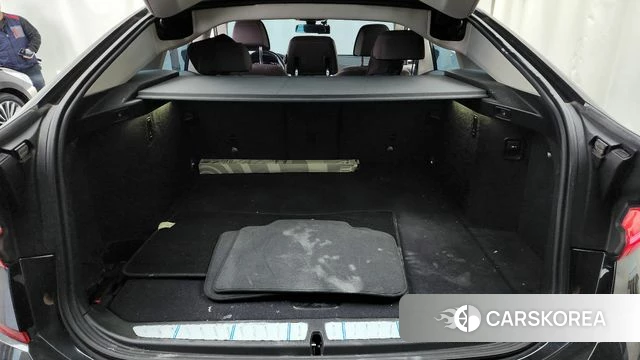 BMW 6 Series GT (G32) id 3851827 из Кореи 11