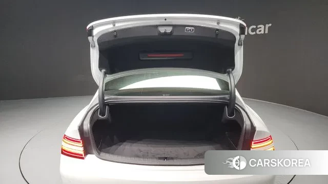 Genesis G80 (RG3) id 3366142 из Кореи 11