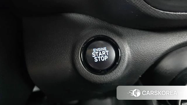 Hyundai Venue id 4625910 из Кореи 11