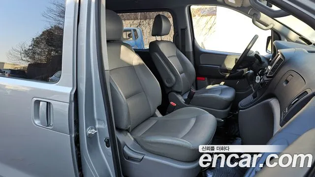 Hyundai The New Grand Starex id 2520342 из Кореи 11