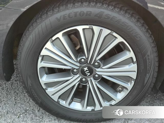 Kia All New K7 Hybrid id 4741941 из Кореи 11
