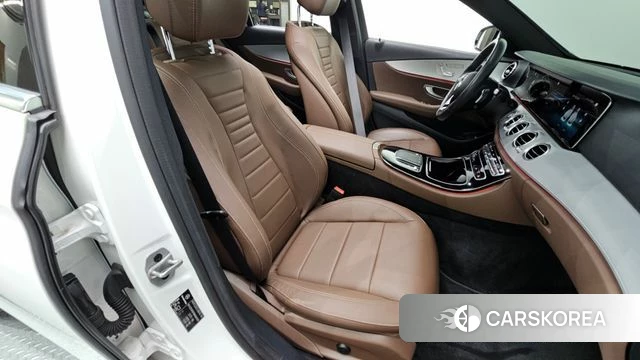 Mercedes-Benz E-Class W213 id 4396439 из Кореи 11
