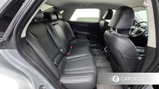 Hyundai Grandeur (GN7) id 2963815 из Кореи 11