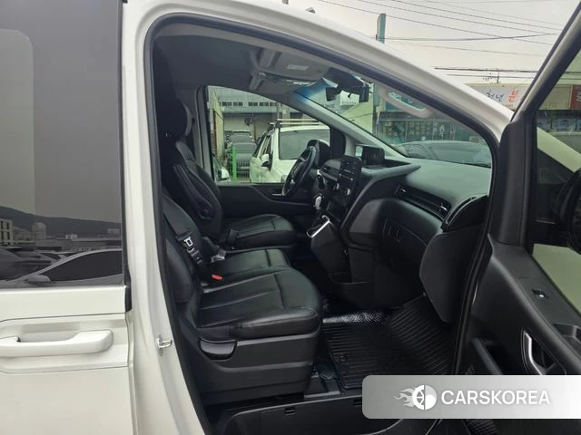 Hyundai Staria id 3838501 из Кореи 11