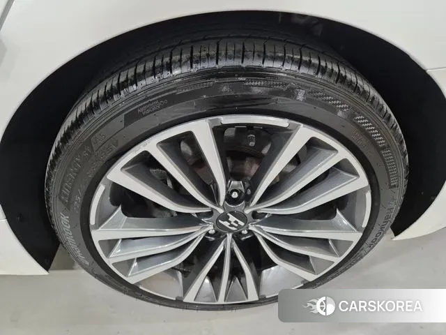 Kia Stinger id 3778945 из Кореи 11