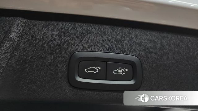 Volvo XC40 id 4602321 из Кореи 11