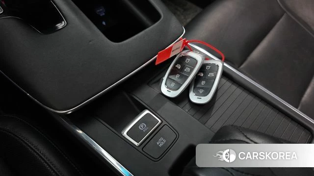 Hyundai The New Grandeur IG Hybrid id 4500565 из Кореи 11