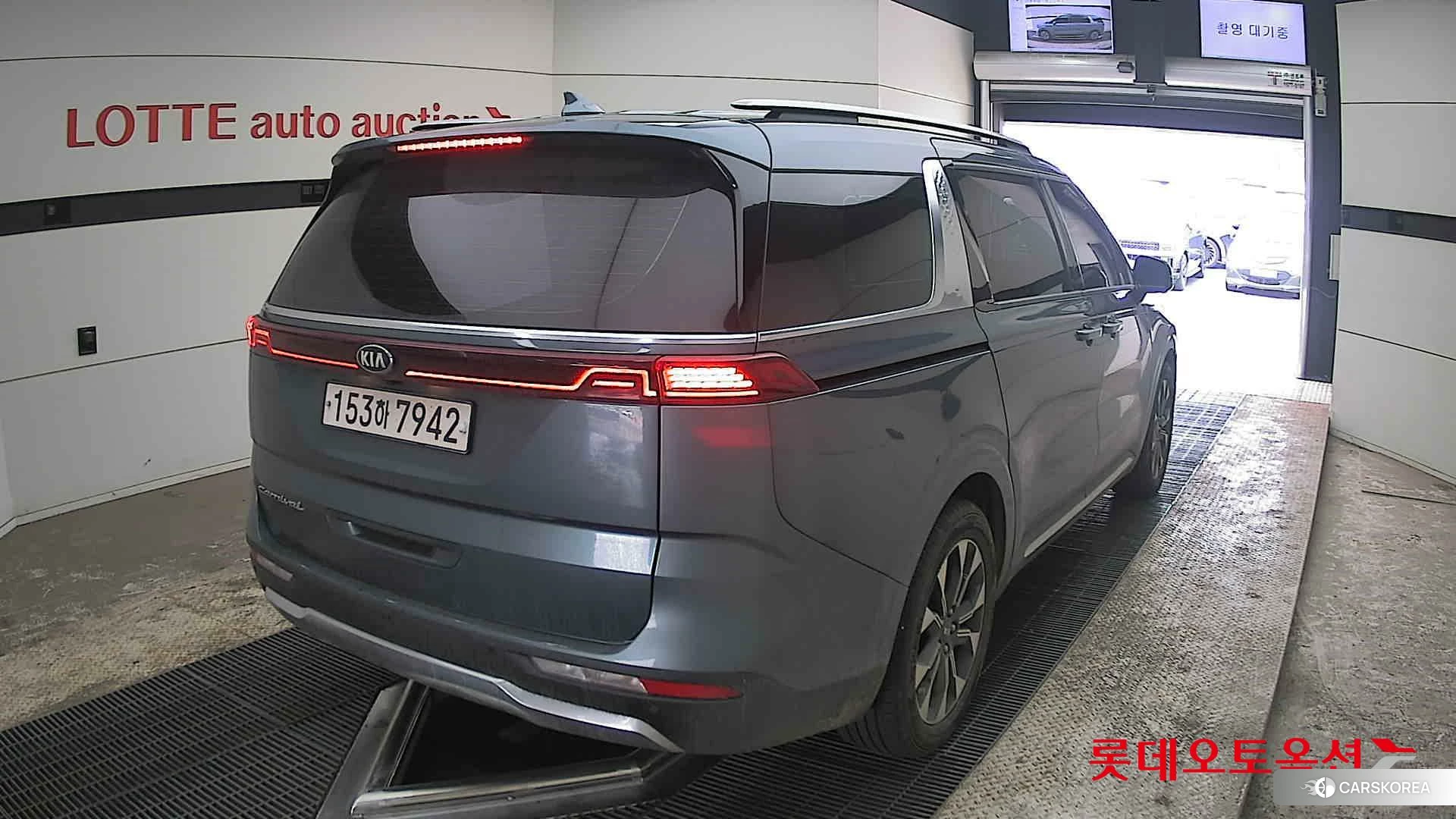 Kia Carnival id 3888379 из Кореи 11