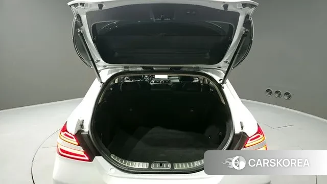 Genesis The New G70 Shooting Brake id 3268173 из Кореи 11