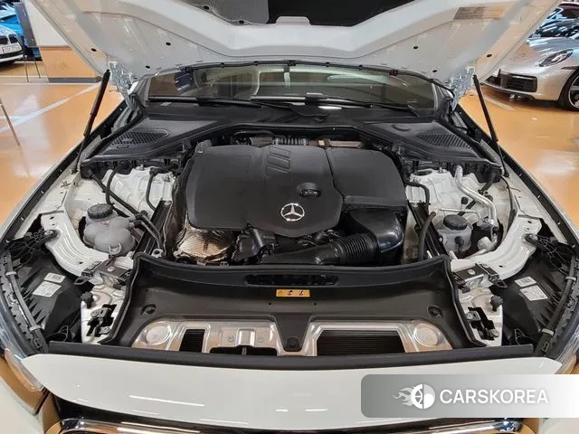 Mercedes-Benz E-Class W214 id 3499089 из Кореи 11