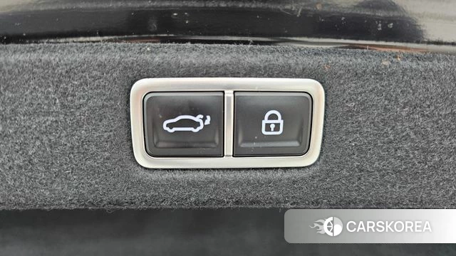 Hyundai Grandeur (GN7) id 4500039 из Кореи 11