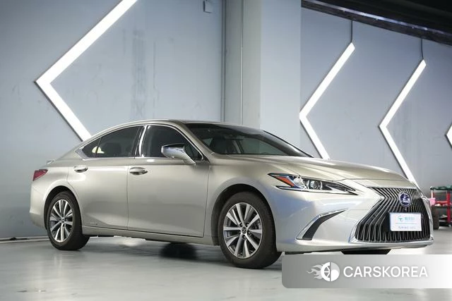 Lexus ES id 4240266 из Китая 11