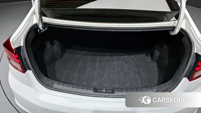 Hyundai The New Avante AD id 3547285 из Кореи 11