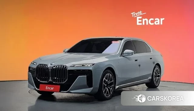 BMW 7 Series (G70) id 3571459 из Кореи 11