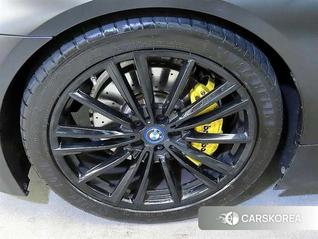 BMW i8 id 3955385 из Кореи 11