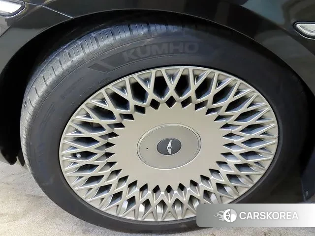 Genesis G90 id 3778877 из Кореи 11