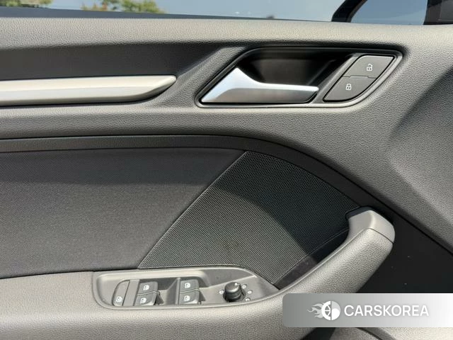 Audi A3 id 4393871 из Китая 11