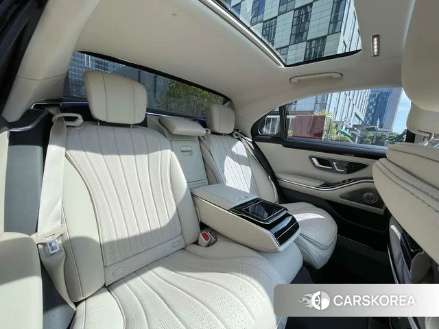 Mercedes-Benz S-class id 4367087 из Китая 11