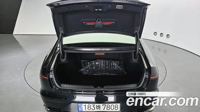 Hyundai Grandeur (GN7) id 2739113 из Кореи 11