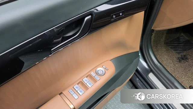 Hyundai Grandeur (GN7) id 4893622 из Кореи 11