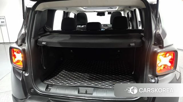 Jeep Renegade id 3800560 из Кореи 11