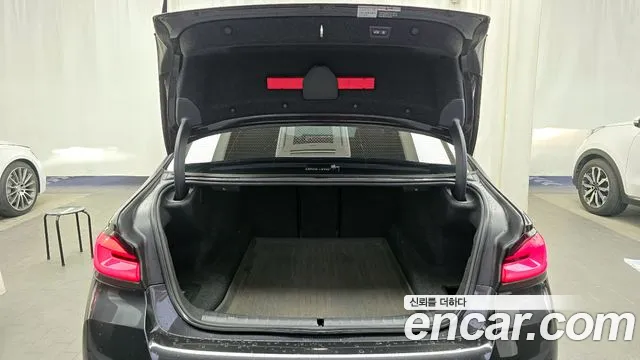 BMW 5 Series (G30) id 2739024 из Кореи 11