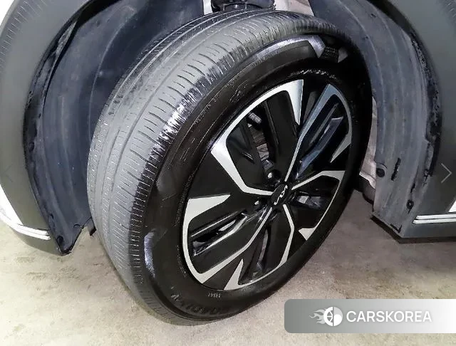 Kia EV6 id 3645557 из Кореи 11