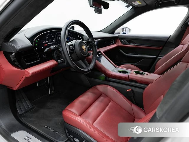 Porsche Taycan id 4612566 из Кореи 11