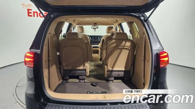 Kia The New Carnival id 2849980 из Кореи 11