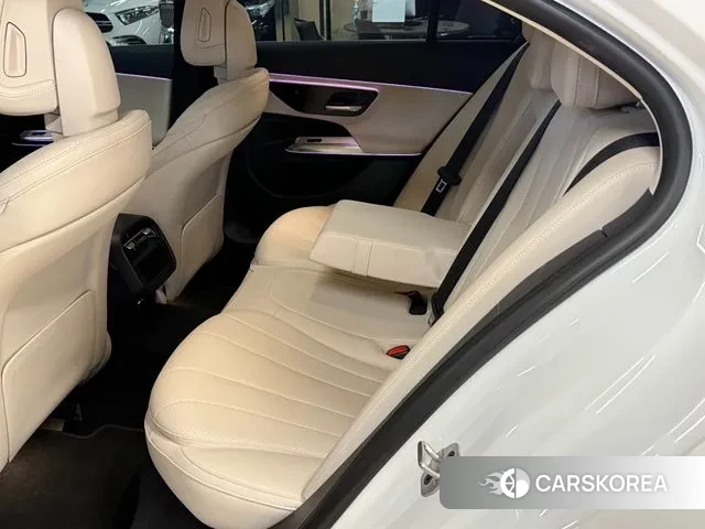 Mercedes-Benz E-Class W214 id 3507509 из Кореи 11