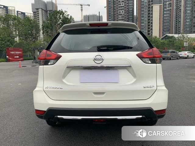 Nissan Qijun id 4261818 из Китая 11
