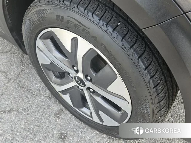 Kia Niro EV id 3747638 из Кореи 11