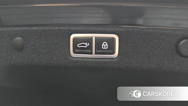 Hyundai Grandeur (GN7) id 3031628 из Кореи 11