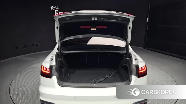 Audi A4 (B9) id 3377950 из Кореи 11