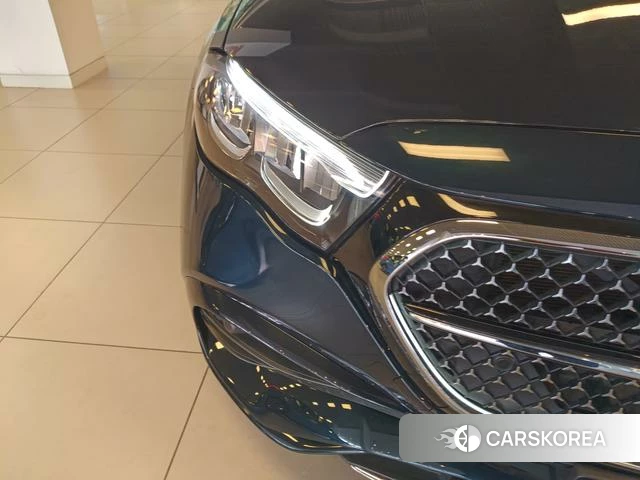 Mercedes-Benz E-class id 4368313 из Китая 11