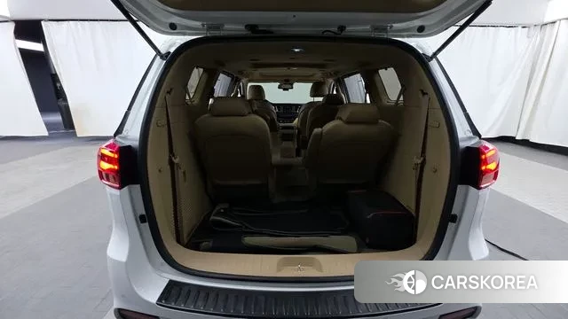 Kia The New Carnival id 3754264 из Кореи 11