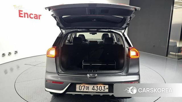 Kia Niro id 3821160 из Кореи 11