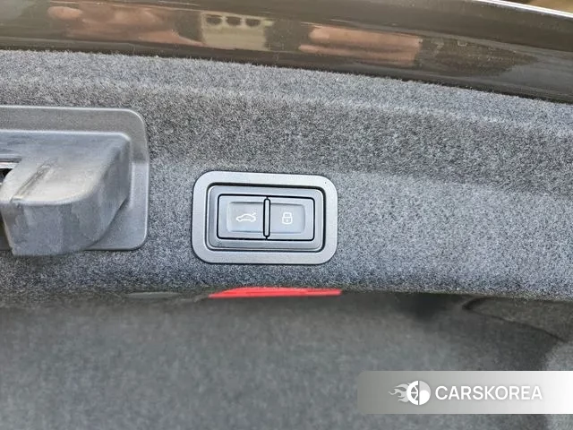 Audi A6 (C8) id 3448368 из Кореи 11