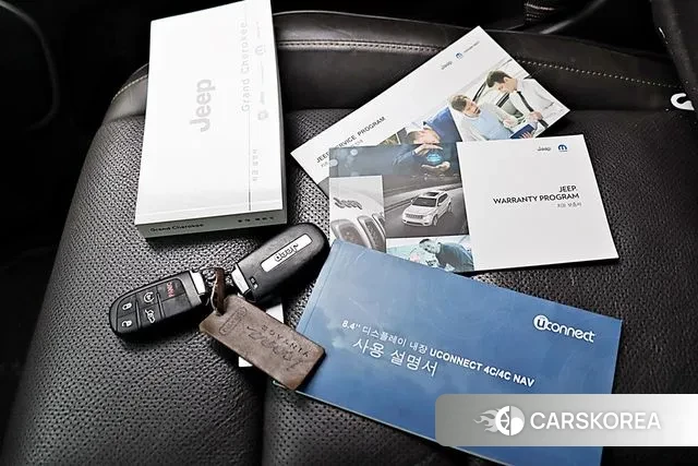 Jeep Grand Cherokee id 2997435 из Кореи 11