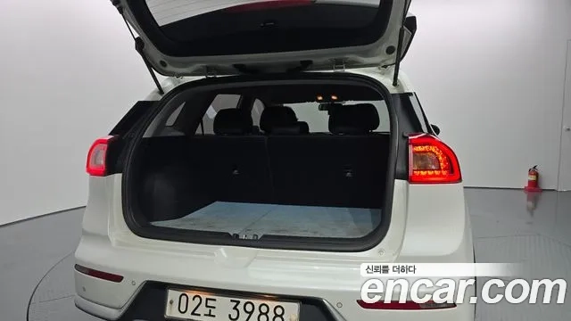 Kia Niro id 2892040 из Кореи 11