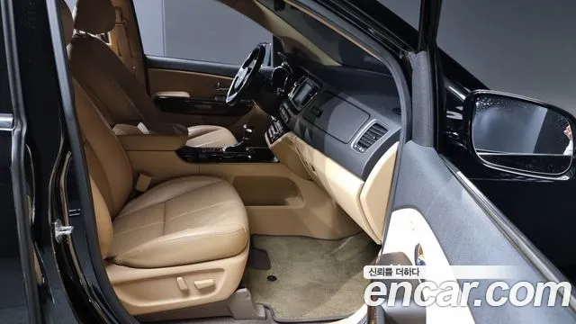 Kia The New Carnival id 2764515 из Кореи 11