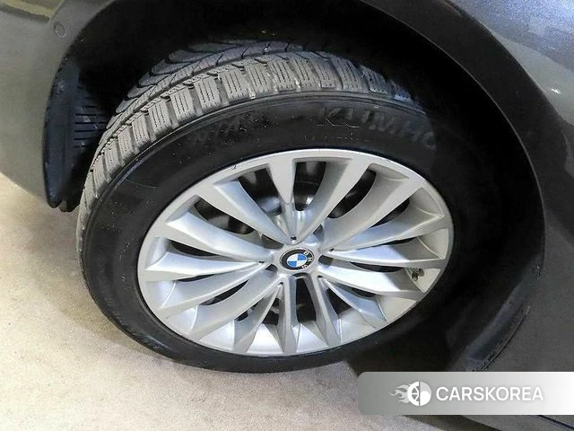 BMW 5 Series (G30) id 4274969 из Кореи 11