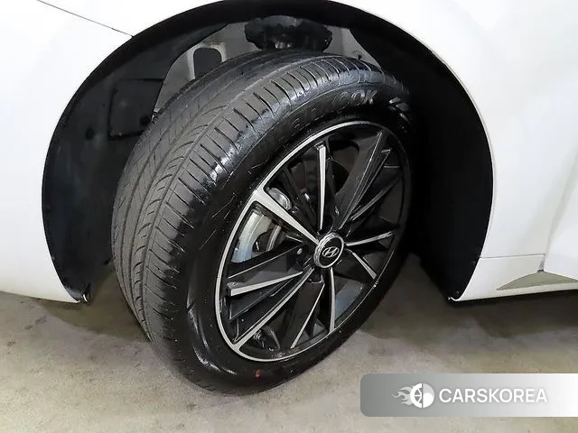 Hyundai The New Grandeur IG id 3777803 из Кореи 11